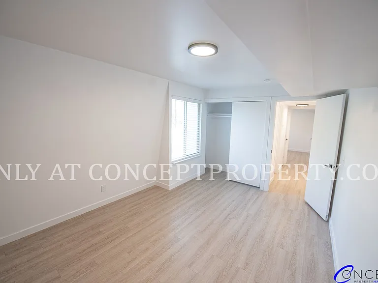 Avenue View Apartments — Photo 26