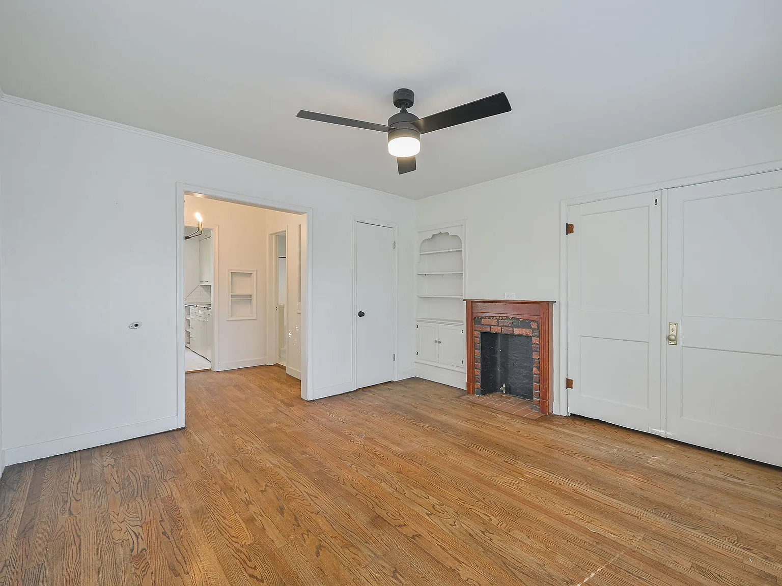 1507 Northwest 28th Street - B — Photo 3