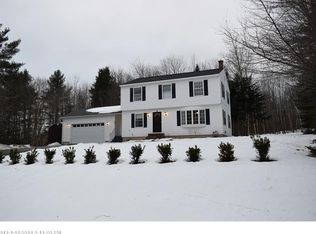 10 Blossom Dr, Minot, ME 04258