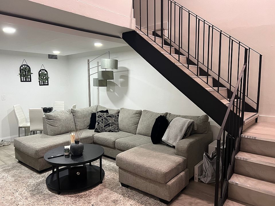 1st image of 8550 SW 109th Ave #225