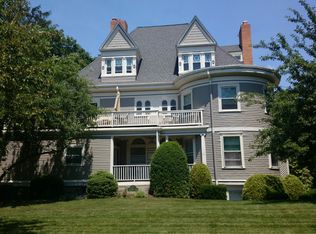 11 Washington St APT 1, Newton, MA 02458