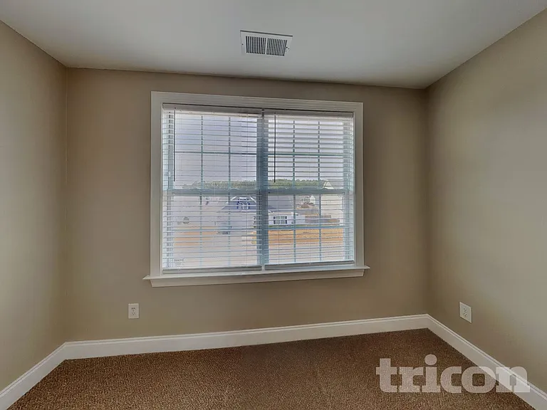 54 Jonalker Ct — Photo 11
