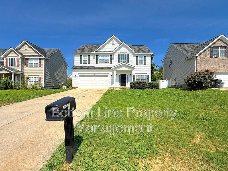1st image of 2910 Watercrest Dr NW