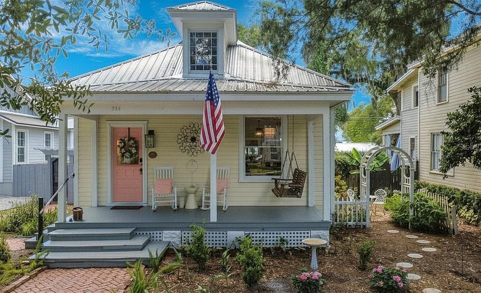 1st image of 514 S PALMETTO AVENUE