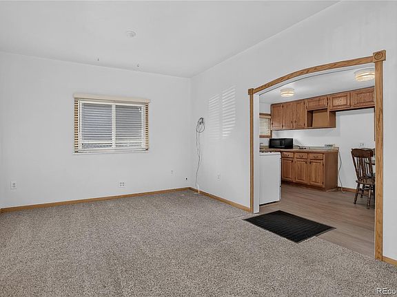 4th image of 223 3rd Avenue