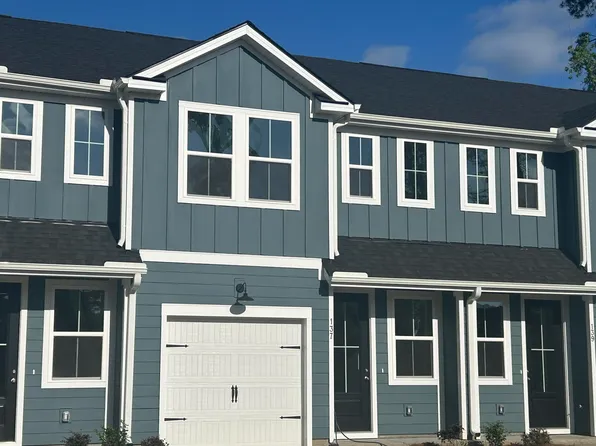 137 Berry Shoals Dr, Summerville, SC 29485