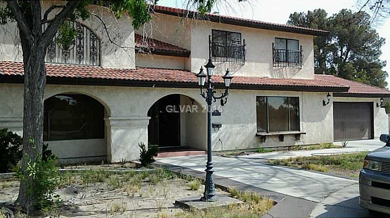 1st image of 5740 W Oakey Blvd