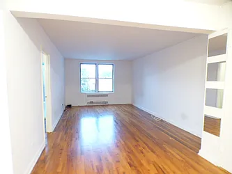 825 Ocean Parkway