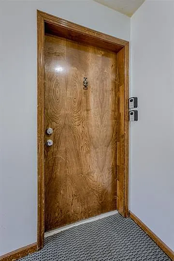 8005 S 48th Ave #7 — Photo 22