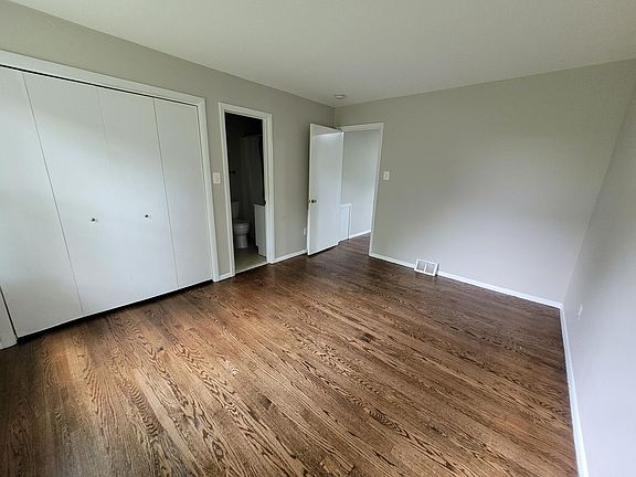 5th image of 1043 Welsh Dr