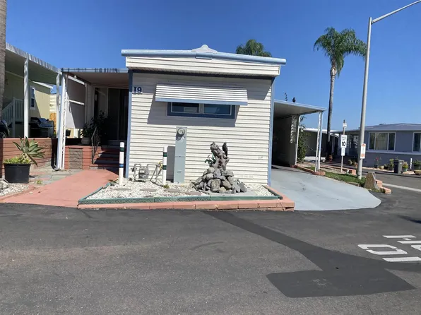 245 W Bobier Dr Space 19, Vista, CA 92083