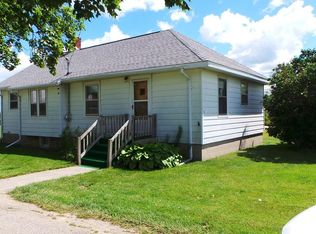 311 E Peck Lake Rd, Ionia, MI 48846