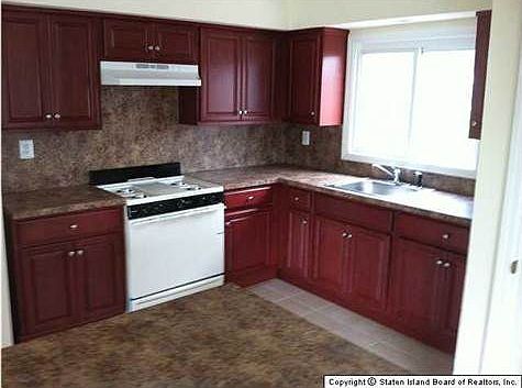 4th image of 506 Mosel Ave