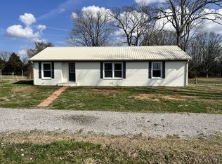 225 Whitaker Rd, Shelbyville, TN 37160