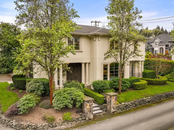 3424 97th Avenue SE, Mercer Island, WA 98040