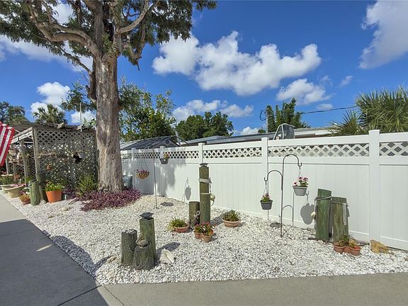 5th image of 4517 8th Street Ct E