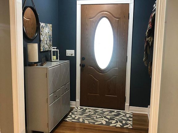 3rd image of 134 Jade Dr