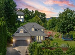 8767 Freeland Pl, Chilliwack, BC V2R 3J1