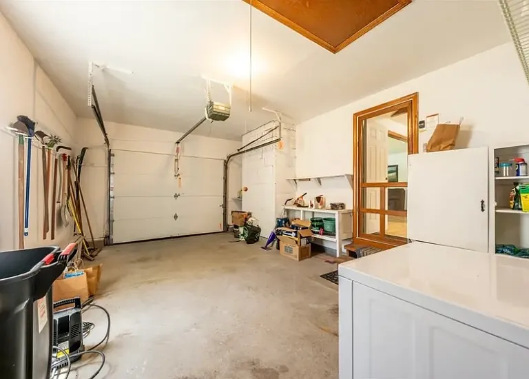 18 Goat Field Ln #1 — Photo 2