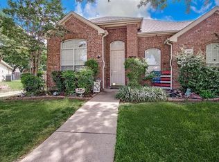 1117 Huntington Trl, Mansfield, TX 76063