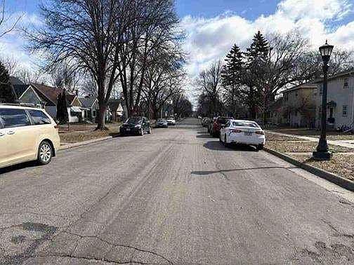 5th image of 1156 Jessamine Ave E