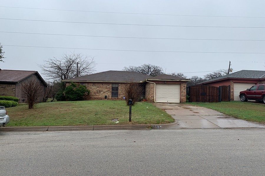 1st image of 5509 Alexander Dr