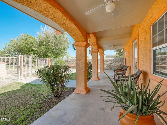 5th image of 450 Chapel Pl