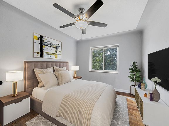 3rd image of 6020 S Kingshighway Blvd #H2