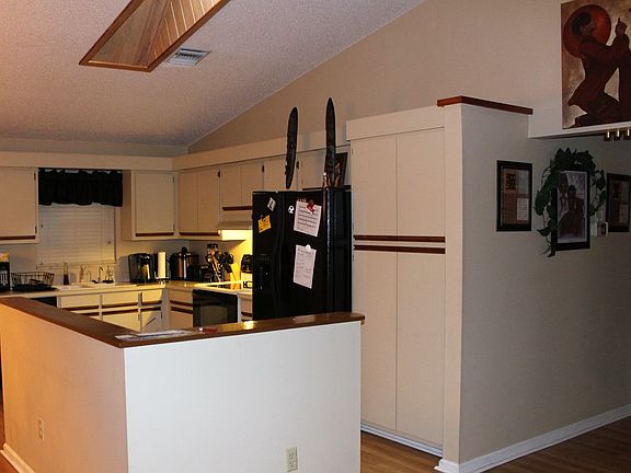4th image of 1311 Caribbean Way