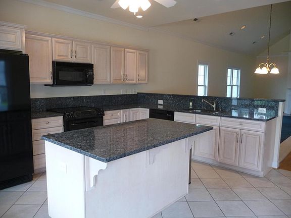 5th image of 8139 Golden Oak Ln