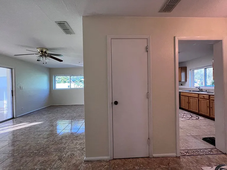 8330 Le Mesa St — Photo 28