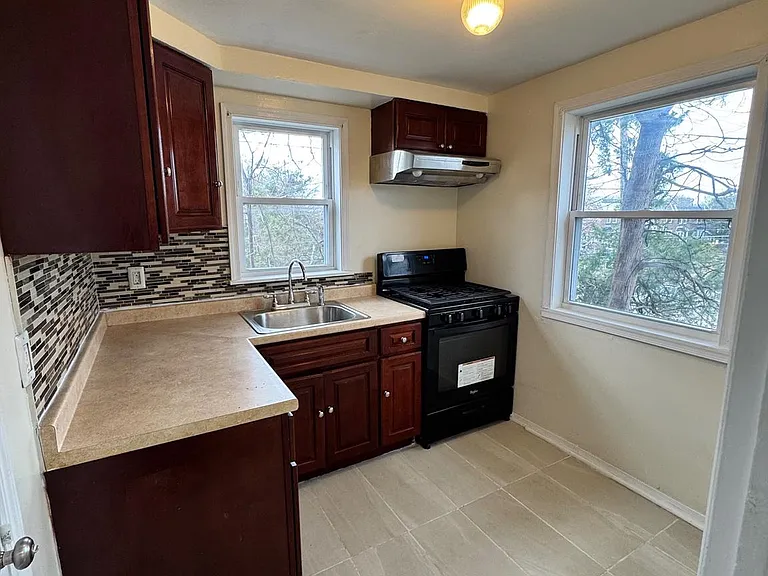 7972 Forrest Ave #2 — Photo 8