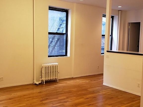 4th image of 1720 2nd Ave APT 4B