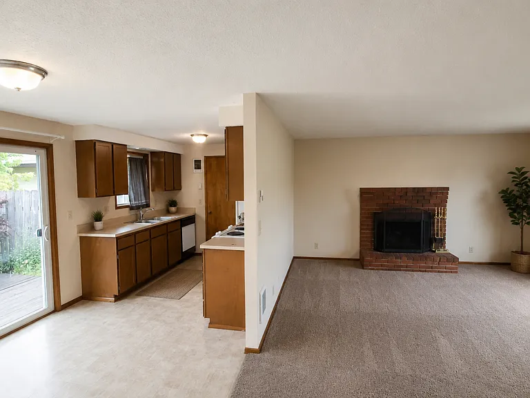 4461-4463 Hilton Dr #4463 HILTON DR — Photo 1