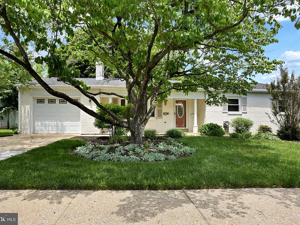 1st image of 415 Alison Ave