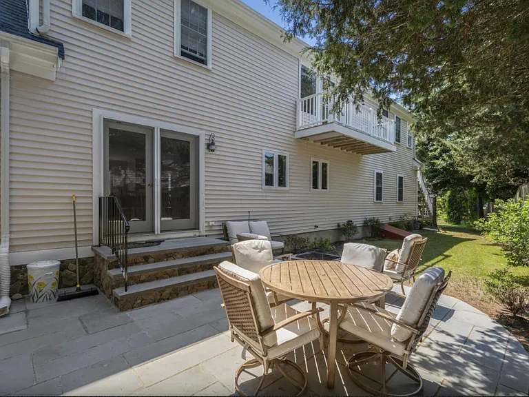 15 Bay View Rd — Photo 17