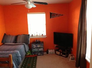 1104 Mahar Dr, Perkins, OK 74059