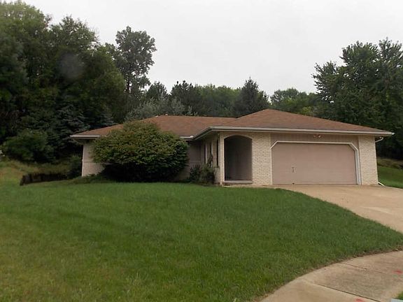 2nd image of 2431 Apache Ct