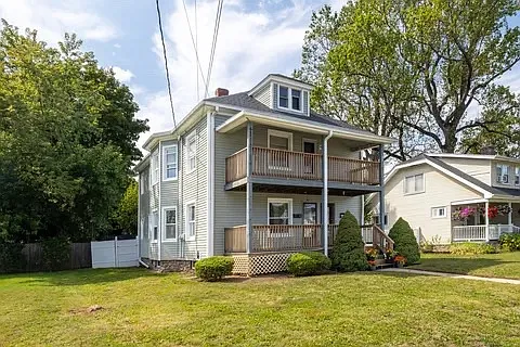 329 Burlington Ave #1 — Photo 34
