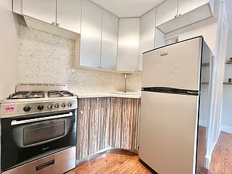 Rented by Doorway NYC, LLC