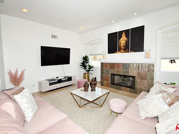 3rd image of 513 N Irena Ave Unit B