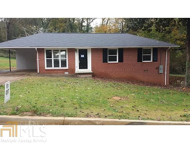 2331 Woodland Dr NW photo 1