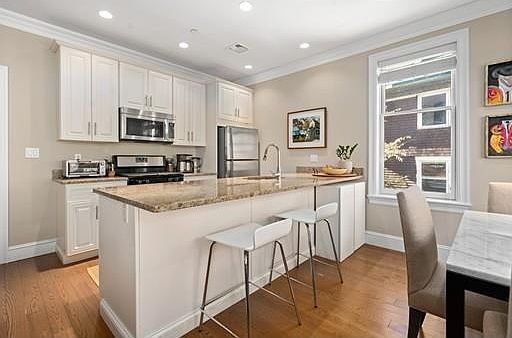 3rd image of 38 Englewood Ave #101