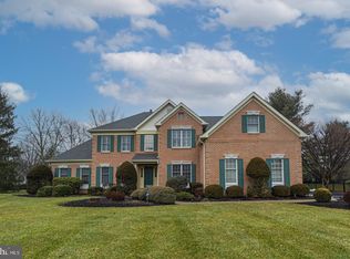 10 Pheasant Run Rd, New Hope, PA 18938