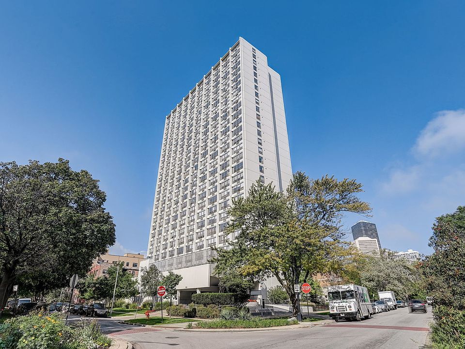 1st image of 5100 N Marine Dr APT 11G