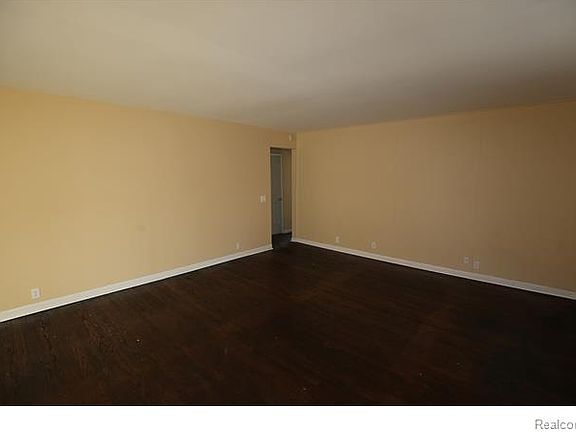 3rd image of 13452 Fellrath St