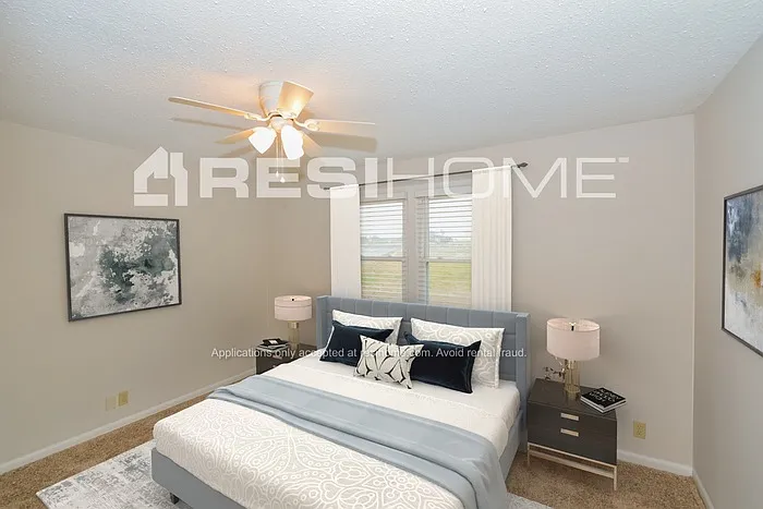 2592 Fairview Blvd — Photo 7
