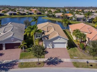 16135 Coquina Bay Ln, Wimauma, FL 33598