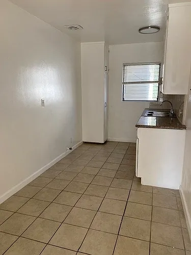 Floor plan 1 bed 1 bath