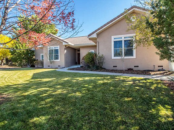 3rd image of 7500 Las Brisas Trl